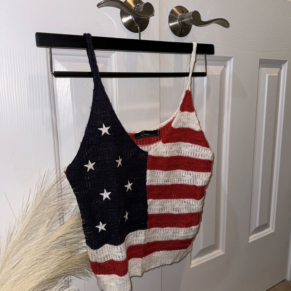 crotchet american flag top• worn once VERSONA